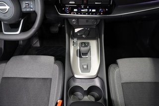 Nissan Qashqai 1,3 DIG-T Xtronic Pano/LED/Navi/Kamera/Keyless ** - bilder 16