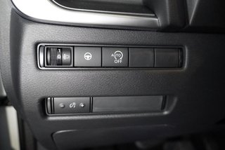 Nissan Qashqai 1,3 DIG-T Xtronic Pano/LED/Navi/Kamera/Keyless ** - bilder 18