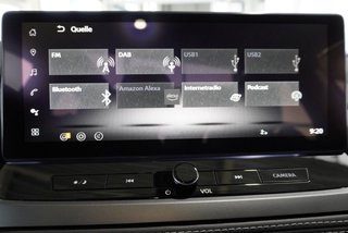 Nissan Qashqai 1,3 DIG-T Xtronic Pano/LED/Navi/Kamera/Keyless ** - bilder 22