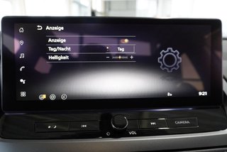 Nissan Qashqai 1,3 DIG-T Xtronic Pano/LED/Navi/Kamera/Keyless ** - bilder 36