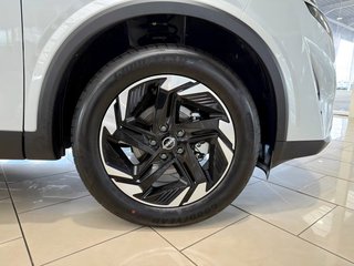 Nissan Qashqai 1,3 DIG-T Xtronic Pano/LED/Navi/Kamera/Keyless ** - bilder 5