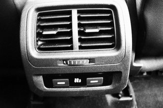 Volkswagen Touran 1.6 TDI Navi/LED/Sitzh./Temp./Pano. - bilder 6