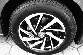 Volkswagen Touran 1.6 TDI Navi/LED/Sitzh./Temp./Pano. - bilder 10