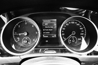 Volkswagen Touran 1.6 TDI Navi/LED/Sitzh./Temp./Pano. - bilder 16