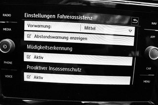 Volkswagen Touran 1.6 TDI Navi/LED/Sitzh./Temp./Pano. - bilder 25