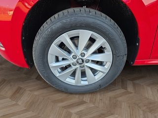 Skoda Kamiq Selection 1,5TSI DSG AHK/Kamera/LED/Kessy/Winterp.  ** - foto 11