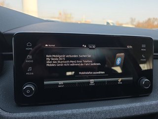 Skoda Kamiq Selection 1,5TSI DSG AHK/Kamera/LED/Kessy/Winterp.  ** - foto 27