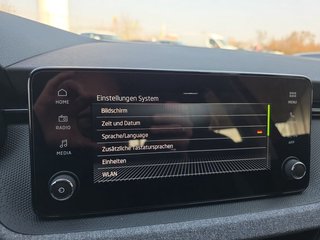 Skoda Kamiq Selection 1,5TSI DSG AHK/Kamera/LED/Kessy/Winterp.  ** - foto 45