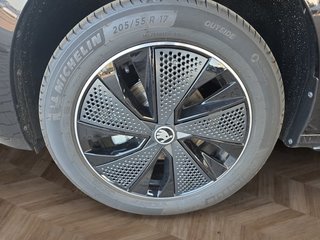 Skoda Kamiq Monte Carlo 1,5TSI DSG Matrix/Kamera/ACC/Kessy/el.Klappe  ** - foto 9