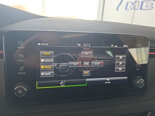 Skoda Kamiq Monte Carlo 1,5TSI DSG Matrix/Kamera/ACC/Kessy/el.Klappe  ** - foto 41