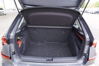 Skoda Kamiq Selection 1,5TSI DSG aAHK/Kamera/LED/Kessy/Winterp.  ** - bilder 7