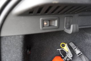 Skoda Kamiq Selection 1,5TSI DSG aAHK/Kamera/LED/Kessy/Winterp.  ** - bilder 9