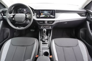 Skoda Kamiq Selection 1,5TSI DSG aAHK/Kamera/LED/Kessy/Winterp.  ** - bilder 13