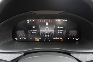 Skoda Kamiq Selection 1,5TSI DSG aAHK/Kamera/LED/Kessy/Winterp.  ** - bilder 17