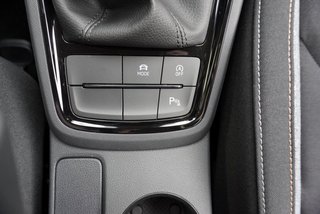 Skoda Kamiq Selection 1,5TSI DSG aAHK/Kamera/LED/Kessy/Winterp.  ** - bilder 22