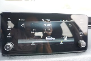 Skoda Kamiq Selection 1,5TSI DSG aAHK/Kamera/LED/Kessy/Winterp.  ** - bilder 38