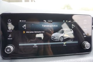 Skoda Kamiq Selection 1,5TSI DSG aAHK/Kamera/LED/Kessy/Winterp.  ** - bilder 40