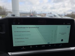 Volkswagen T7 2,0TDI 150PS Voll-LED/AHK/Kamera/Temp. ** - bilder 37