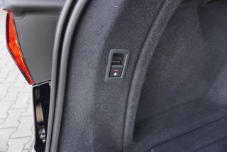 Audi A4 40TFSI quattro aAHK/Matrix/Navi/Standheiz.      ** - bilder 11