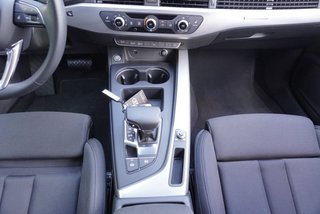 Audi A4 40TFSI quattro aAHK/Matrix/Navi/Standheiz.      ** - bilder 20