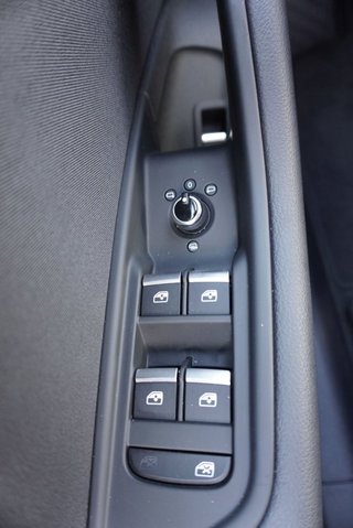 Audi A4 40TFSI quattro aAHK/Matrix/Navi/Standheiz.      ** - bilder 22