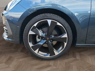 CUPRA Leon ST 1.5eTSI DSG 3*J.Gar/ACC/LED/Kamera/Keyless - bilder 9