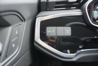 Audi Q3 35TFSI S-tronic 4*J.Gar/LED/Temp/Sitzhz/2-Z.Klimaaut.  ** - bilder 17