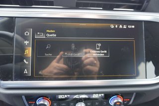 Audi Q3 35TFSI S-tronic 4*J.Gar/LED/Temp/Sitzhz/2-Z.Klimaaut.  ** - bilder 26