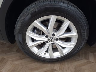 Volkswagen Tiguan 2.0 TSI DSG Highl. 4Motion Virtuel Navi LED - foto 9