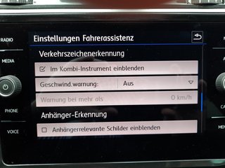 Volkswagen Tiguan 2.0 TSI DSG Highl. 4Motion Virtuel Navi LED - foto 29