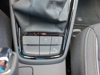 Skoda Kamiq Selection 1,0TSI DSG Kessy/Kamera/Temp/2-Z.Klimaaut.   ** - bilder 19