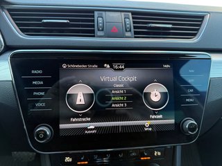 Skoda Superb Combi 1,5TSI DSG Navi/Kamera/el.Klappe/Kessy         ** - bilder 33