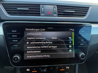 Skoda Superb Combi 1,5TSI DSG Navi/Kamera/el.Klappe/Kessy         ** - bilder 35