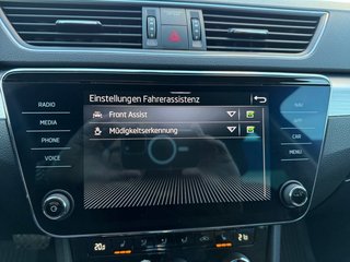 Skoda Superb Combi 1,5TSI DSG Navi/Kamera/el.Klappe/Kessy         ** - bilder 40