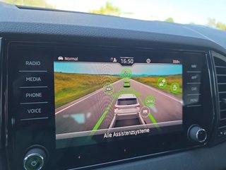 Skoda Karoq Sportline 2,0TDI DSG 4*J.Gar/aAHK/ACC/Matrix/Navi    ** - bilder 34