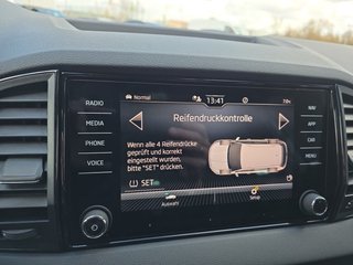 Skoda Karoq Sportline 1,5TSI DSG 4*J.Gar/Pano/aAHK/Matrix/Navi    ** - bilder 33