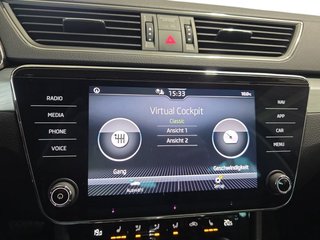 Skoda Superb Combi 1,5TSI DSG Navi/Kamera/el.Klappe/Kessy         ** - foto 31
