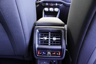 Skoda Kodiaq 1,5TSI DSG aAHK/7-Sitzer/Navi/ACC/el.Klappe ** - bilder 22