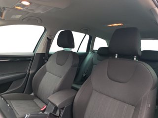 Skoda Octavia 1.4 TSI Style Navi/LED/Temp - foto 14