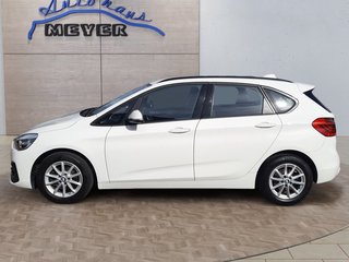 BMW 218i Active Tourer Advantage Scheckheft Top gepflegt - foto 2