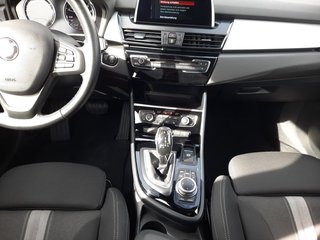 BMW 218i Active Tourer Advantage Scheckheft Top gepflegt - foto 6