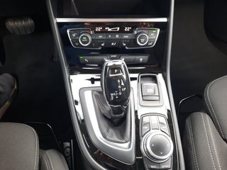 BMW 218i Active Tourer Advantage Scheckheft Top gepflegt - foto 18