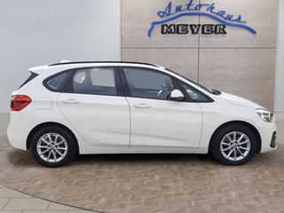 BMW 218i Active Tourer Advantage Scheckheft Top gepflegt - foto 1