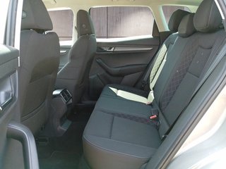 Skoda Karoq 1.5TSI Ambition LED AHK DSG - bilder 8