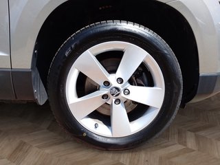 Skoda Karoq 1.5TSI Ambition LED AHK DSG - bilder 9