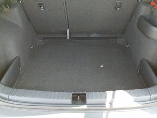 Skoda Karoq 1.5TSI Ambition LED AHK DSG - bilder 11