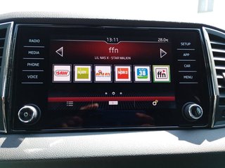 Skoda Karoq 1.5TSI Ambition LED AHK DSG - bilder 13