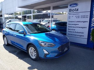 Ford Focus Turnier Titanium LED-AHK-Elektr. Heckkl.-Navi-Kamera-Voll