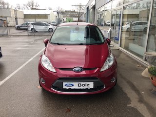 Ford Fiesta Titanium 1.4l 71kW/97PS Automatik PDC v+h