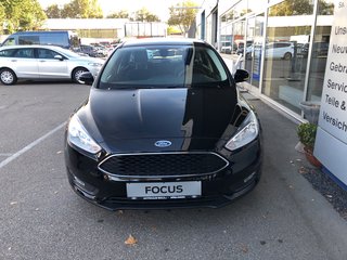 Ford Focus Turnier Business,Navi,PDC,Winter Paket